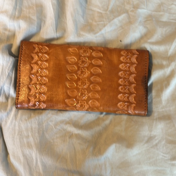Brown Unique leather wallet - Picture 2 of 5